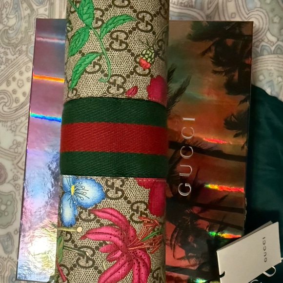 GUCCI Ophida GG Supreme Web Logo Small Flora Shoulder Bag - Picture 5 of 7